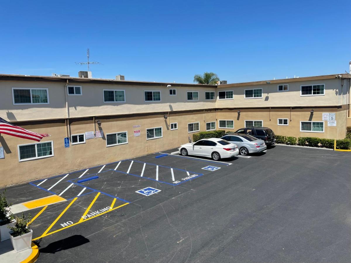Grand Inn Fullerton Kültér fotó