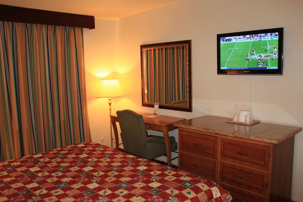 Grand Inn Fullerton Kültér fotó